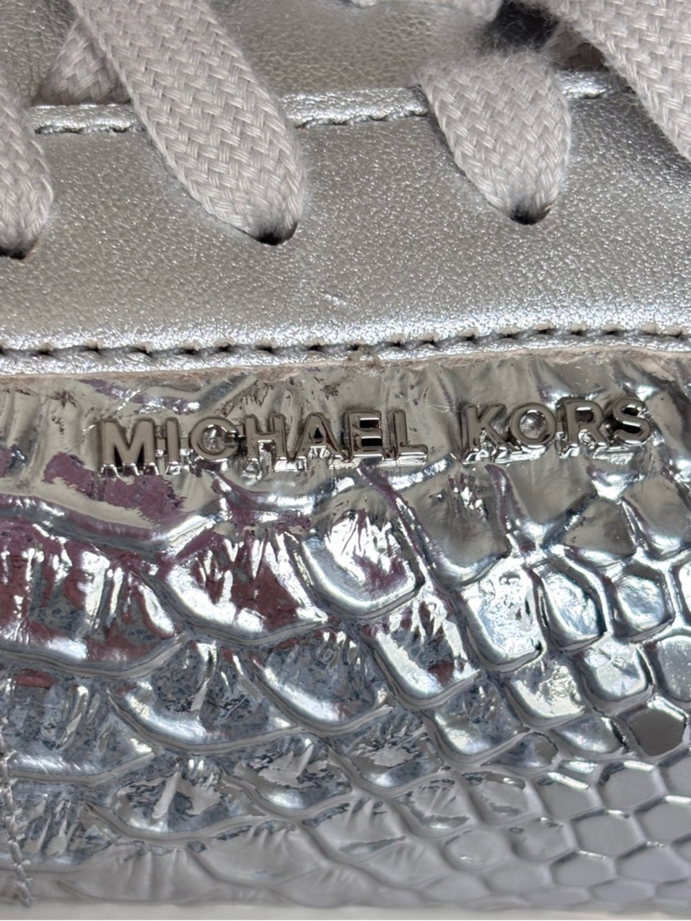 MICHAEL KORS Rhodes Leather Lace Up Metallic Silver Sneaker--NEW--9 - Picture 5 of 15